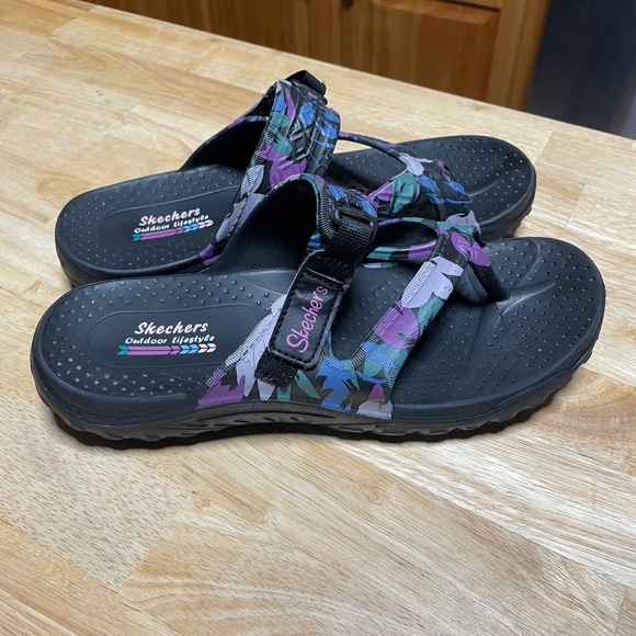 Skechers womens cali gear reggae rainforest Sandals Size 9 EUC - Picture 1 of 6